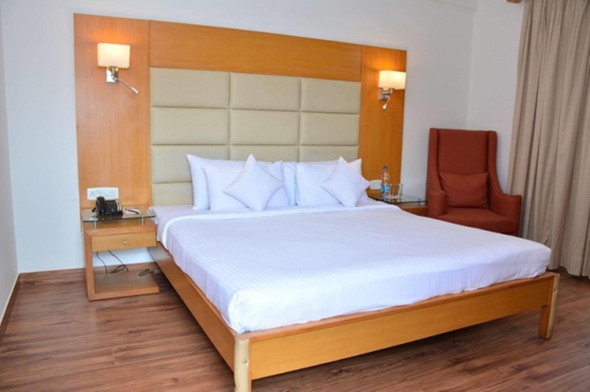 Regenta Resort, Varca Beach Eksteriør bilde